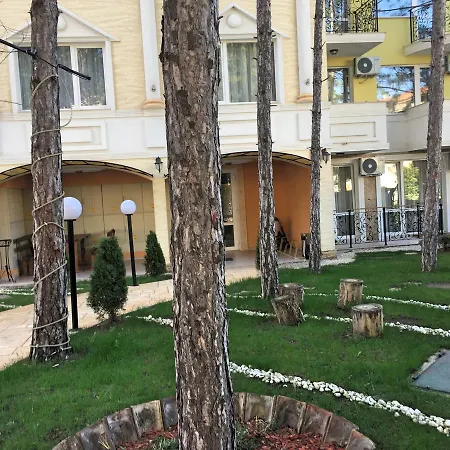 Апартамент Sweet Homes 4 Studio On The First Floor еh